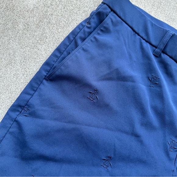 Original Penguin Golf Shorts All Over Print Embroidered Size 34 Stretch - Picture 2 of 6
